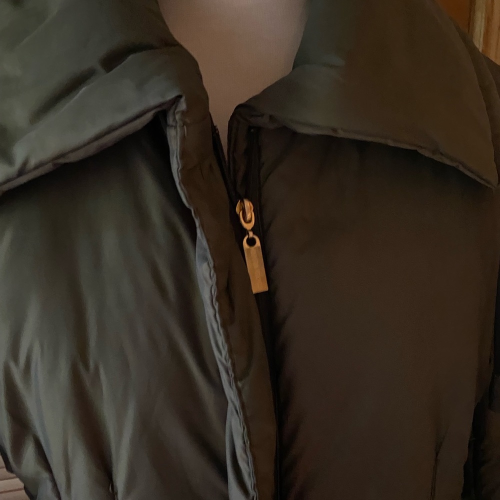 Ellen Tracy Olive Puffer Jacket M